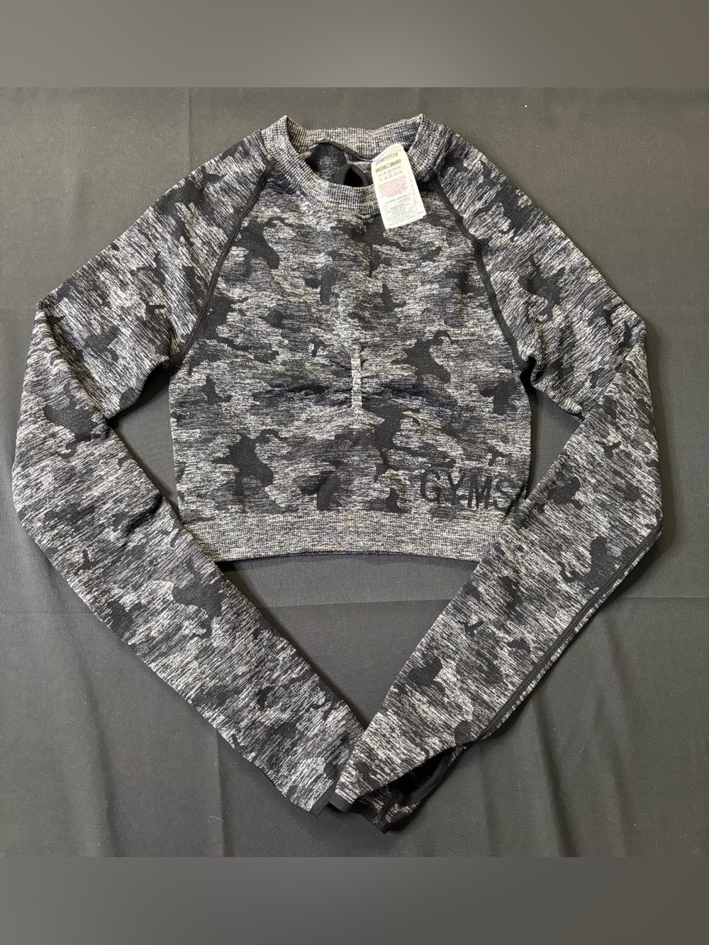 Gymshark Adapt Camo Seamless Long Sleeve Crop Top Black Gray XS